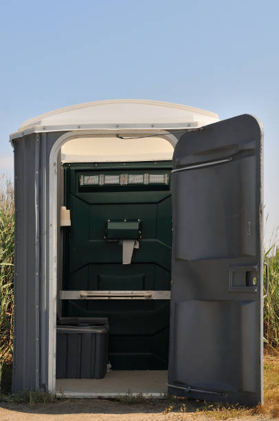 Best Porta potty rental for outdoor events  in Franklin Center, NJ